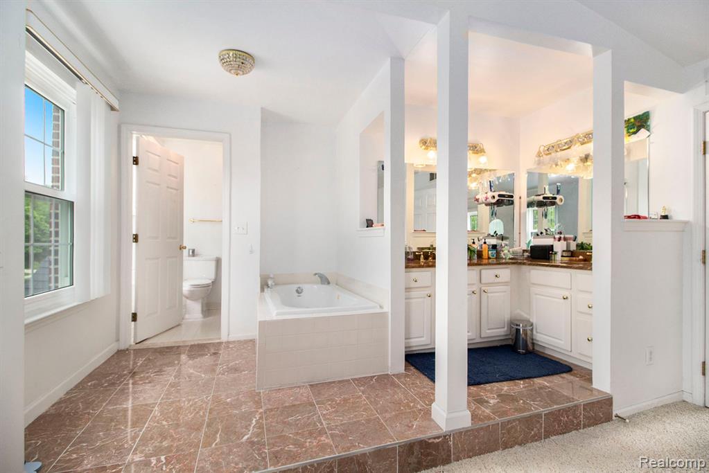 14661 WILDBROOK Drive, Van Buren, MI 48111 — Photo 16
