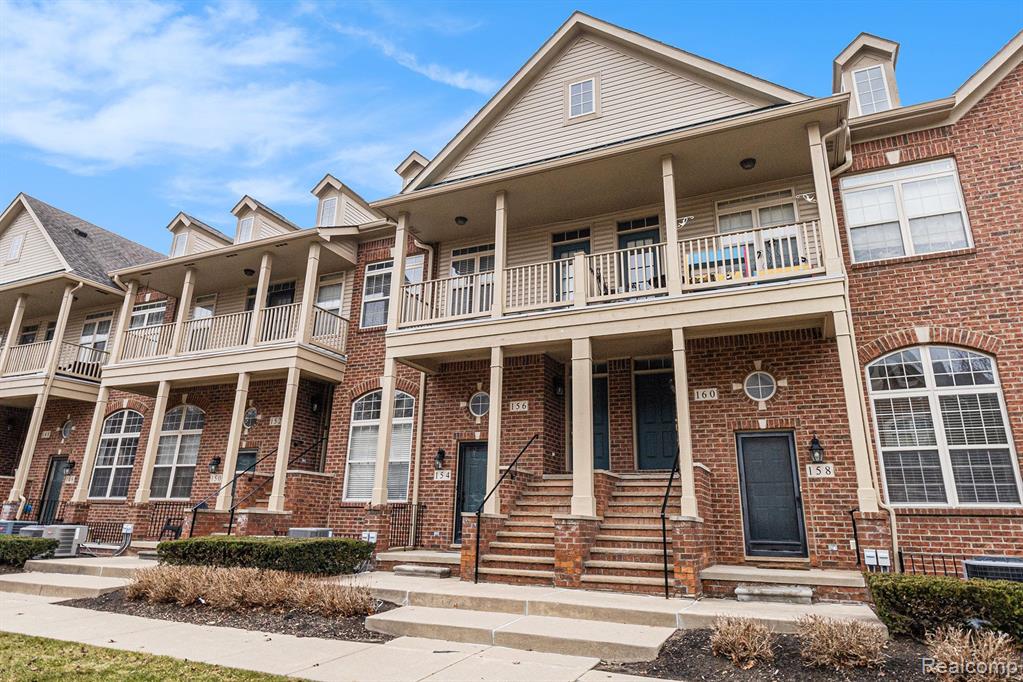156 SANDY Lane, Walled Lake, MI 48390 — Photo 5