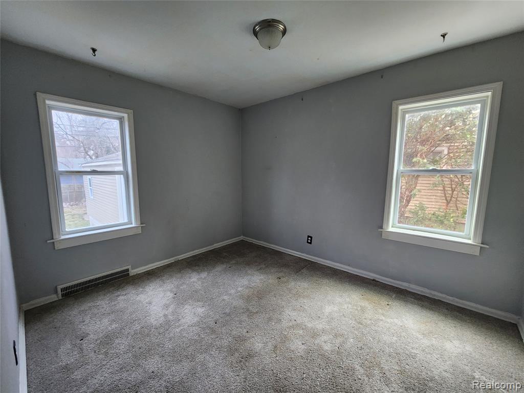 965 Voorheis Street, Pontiac, MI 48341 — Photo 11