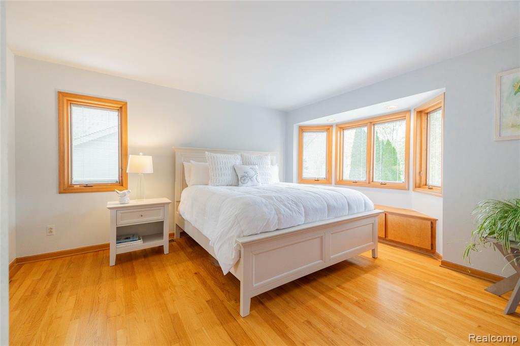 29462 East River Road, Grosse Ile, MI 48138 — Photo 41