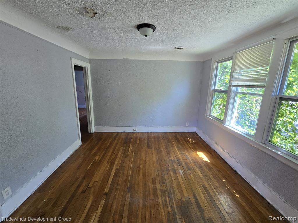 5074 DEVONSHIRE Road, Detroit, MI 48224 — Photo 22