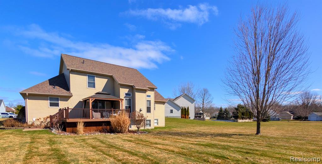 5441 Meadow Creek Court, Flint, MI 48532 — Photo 54