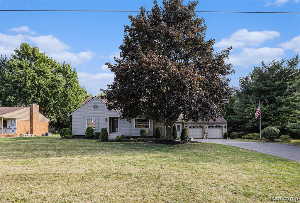 5294 E Atherton Road, Burton, MI 48519 — front exterior