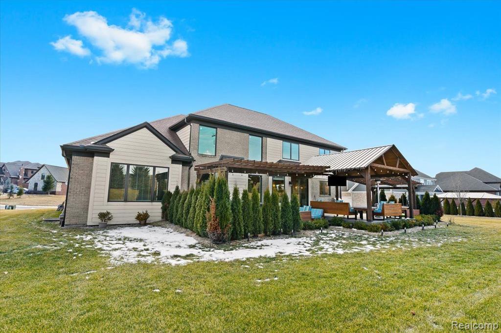 10420 STONEY POINT Drive, South Lyon, MI 48178 — Photo 43