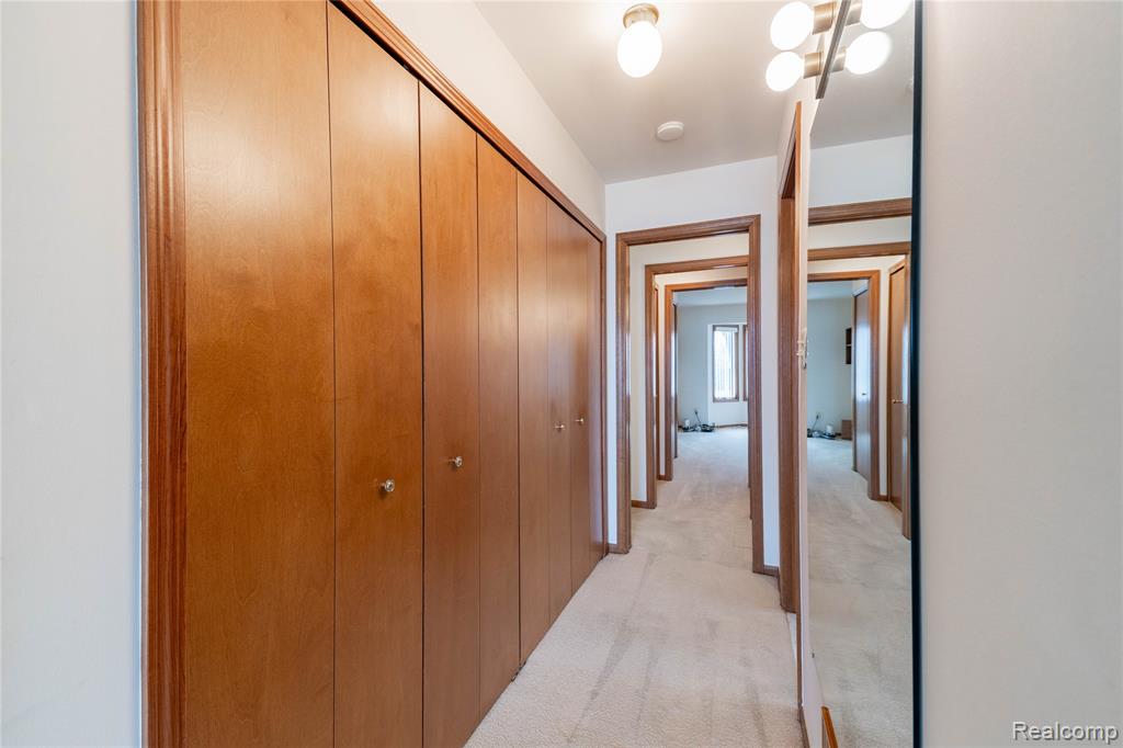 27981 Elba Road, Grosse Ile, MI 48138 — Photo 32
