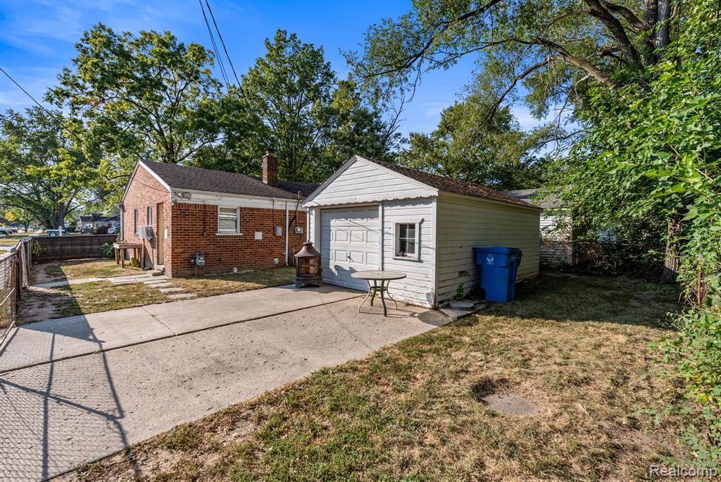 4147 Westlake Street, Dearborn Heights, MI 48125 — Photo 12