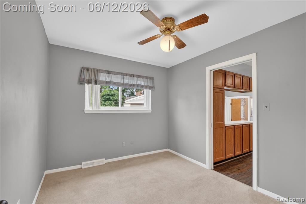1616 Connie Avenue, Madison Heights, MI 48071 — Photo 12
