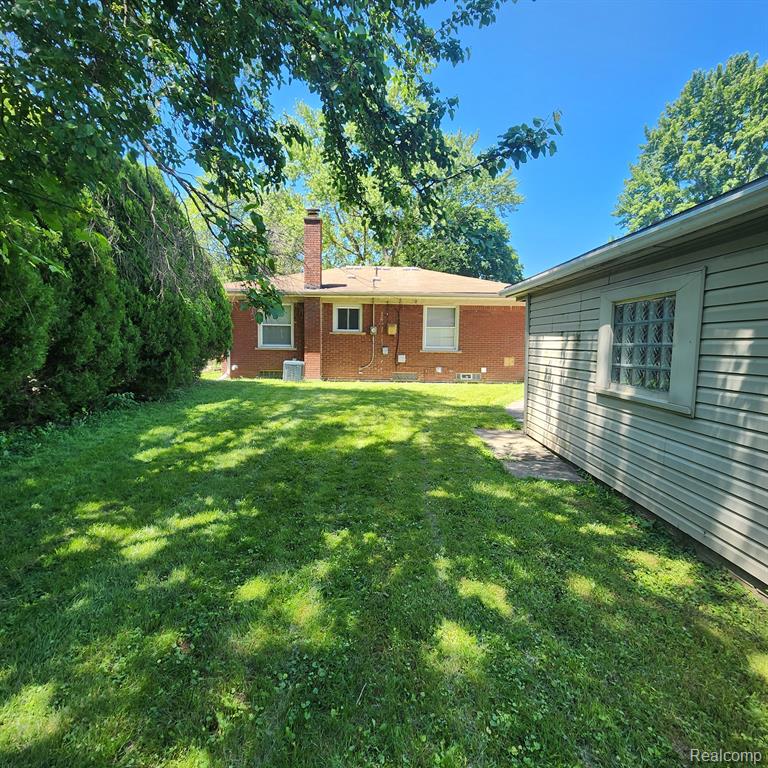 9481 WILLIAM Street, Taylor, MI — Photo 4