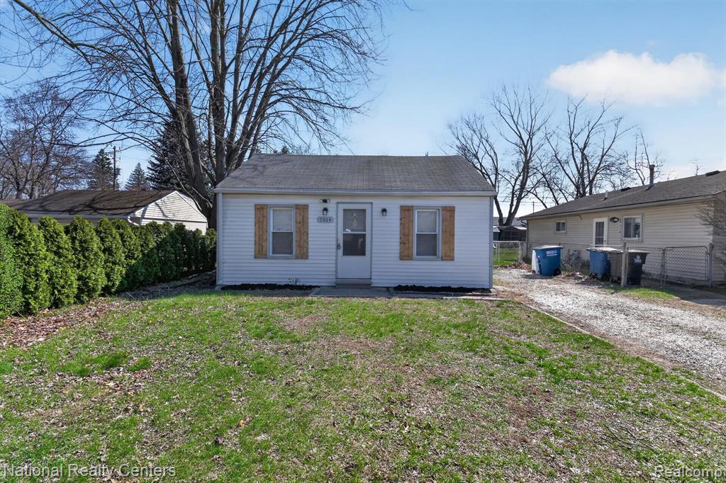 5864 N Harvey Street, Westland, MI — Photo 4