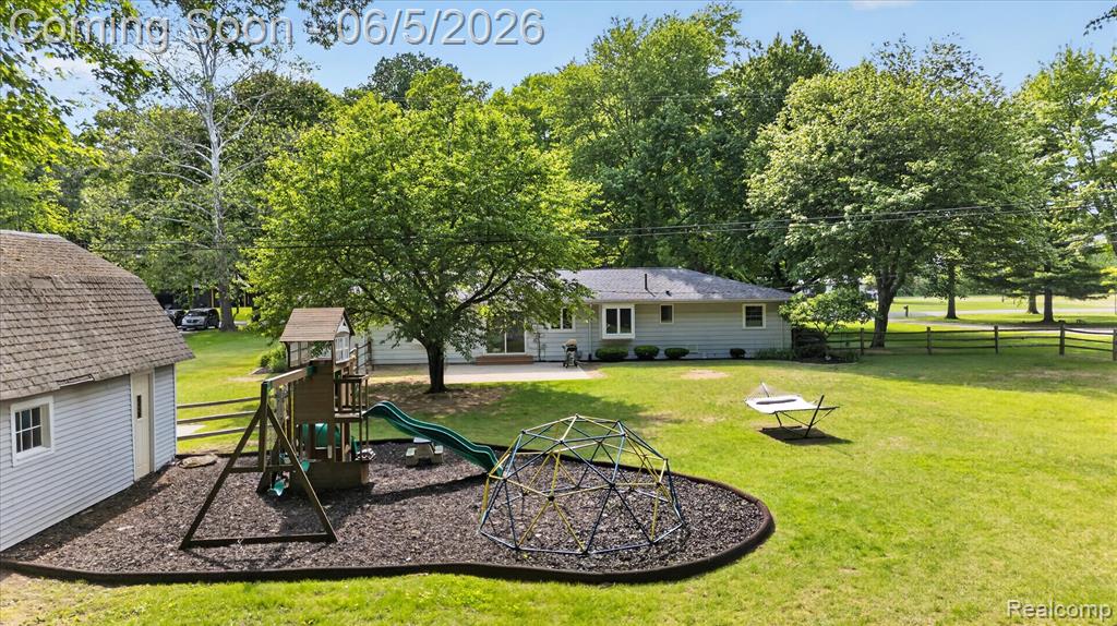 2083 Wells Road, Dundee, MI 48131 — Photo 38