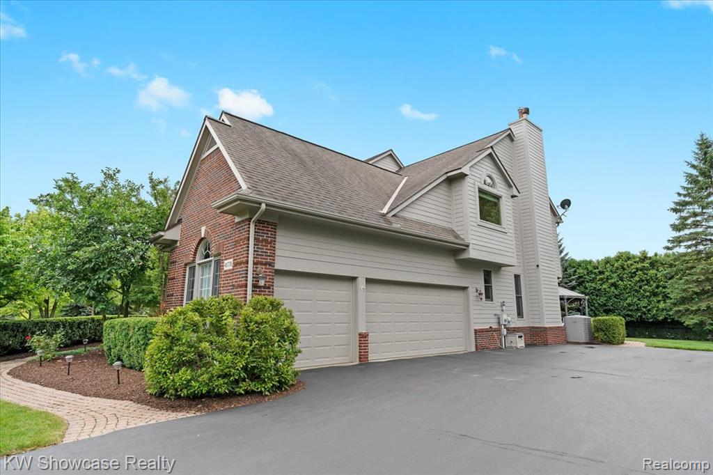 45776 Bristol Circle, Novi, MI 48377 — Photo 42