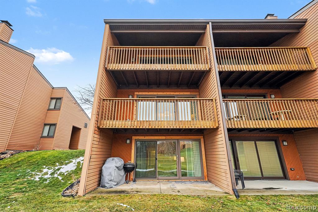 48315 Bayshore Drive, Van Buren, MI 48111 — Photo 6