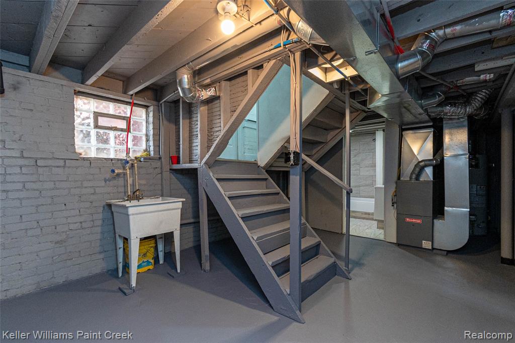 215 Winona Street, Highland Park, MI 48203 — Photo 31