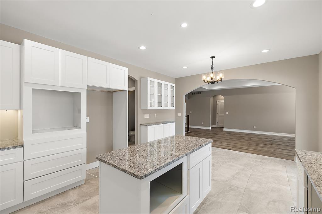 29697 Red Fox Lane, Chesterfield, MI 48047 — Photo 22