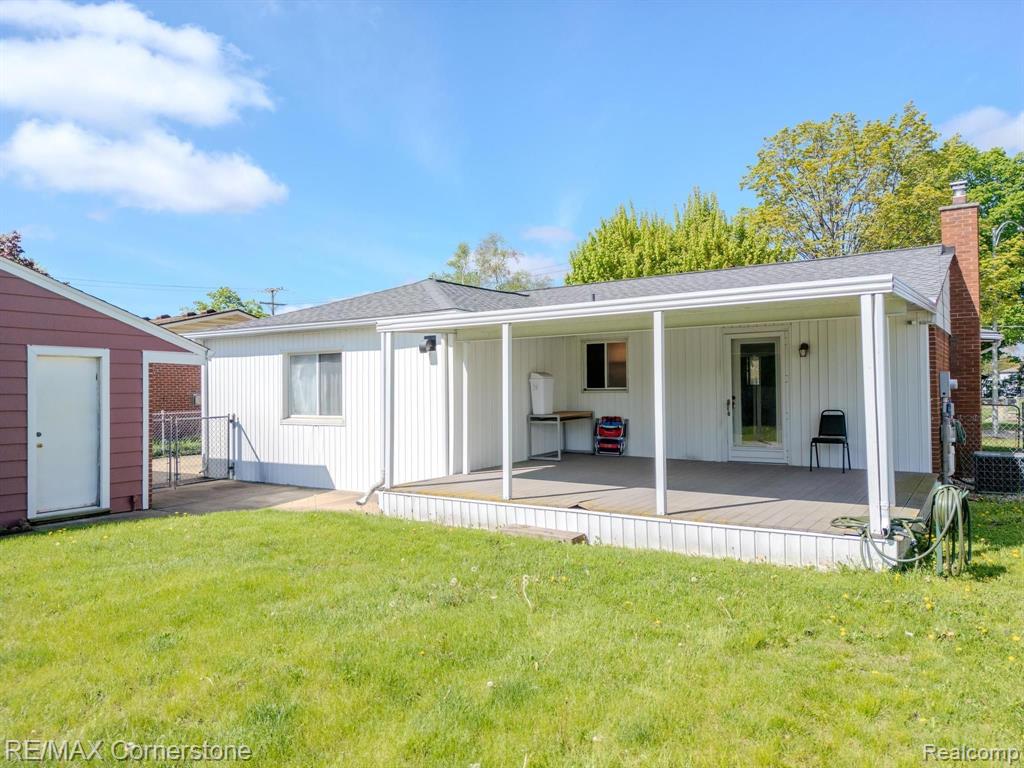 7018 BISON Street, Westland, MI — Photo 39
