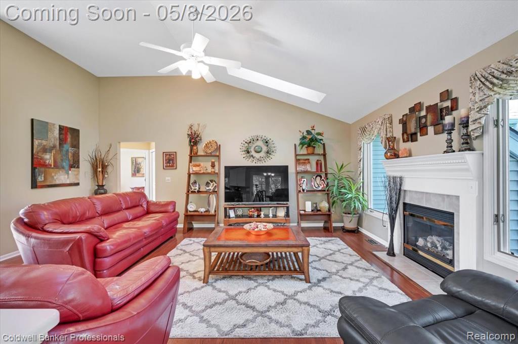 2243 Ridgemoor Court, Burton, MI 48509 — Photo 9