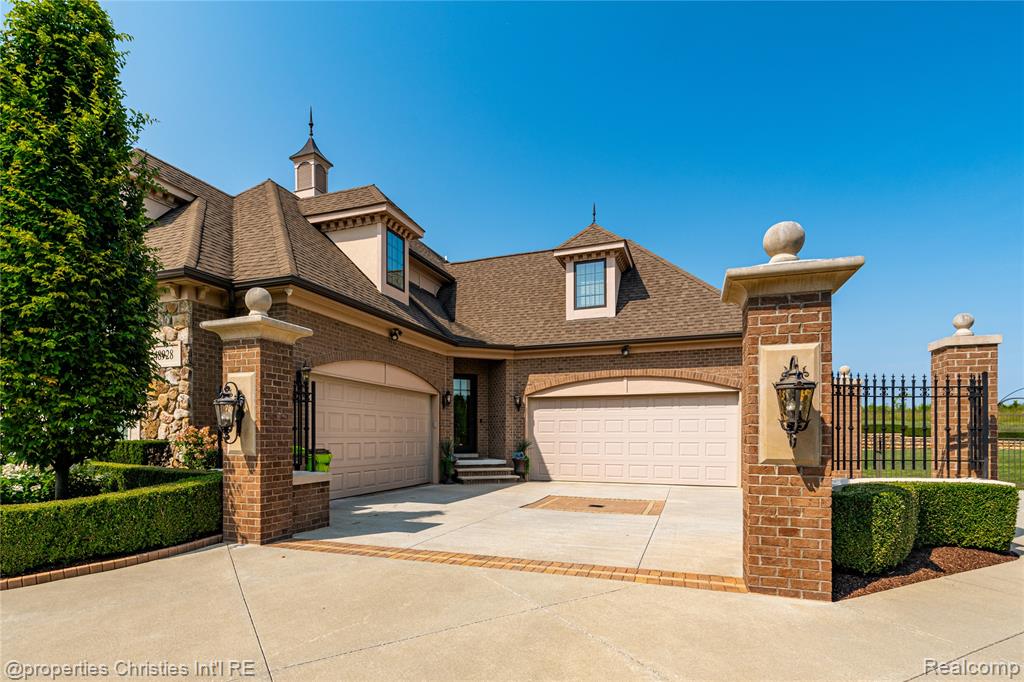48928 Barola Court, Northville, MI 48167 — Photo 71