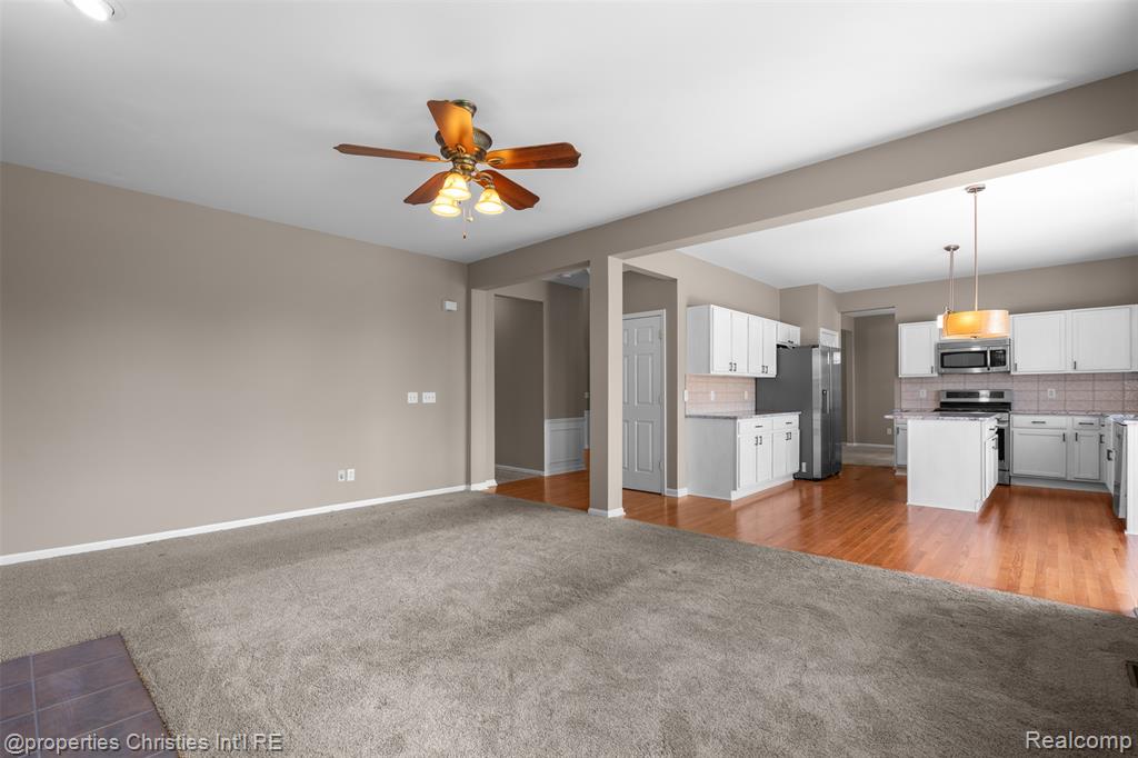 9670 Wexford Drive, Ypsilanti, MI 48198 — Photo 21
