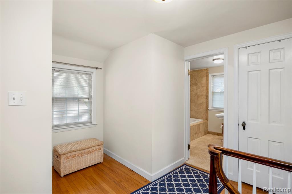 244 Kerby Road, Grosse Pointe Farms, MI 48236 — Photo 28