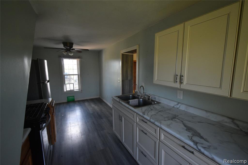 22735 Ederer Road, Merrill, MI 48637 — Photo 12