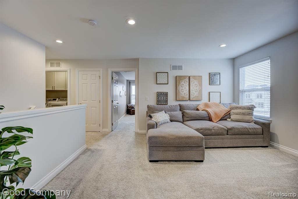 55575 HOGAN Drive, Macomb, MI 48042 — Photo 38