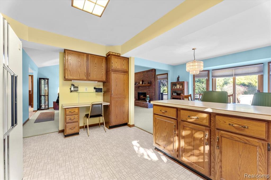 912 River Court, Wyandotte, MI 48192 — Photo 12