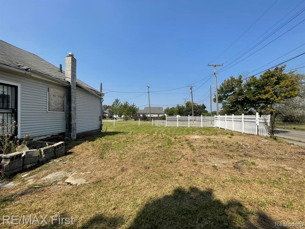 2848 WILLIAMS Street, Detroit, MI 48216 — Photo 11