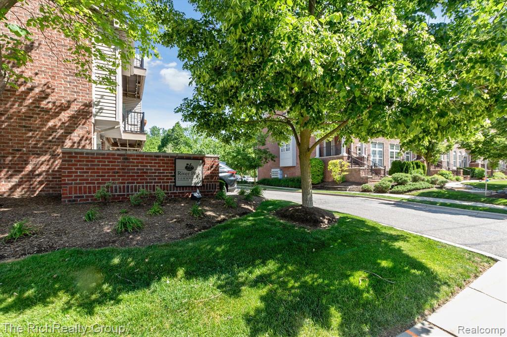667 River Park Village Boulevard, Northville, MI 48167 — Photo 25