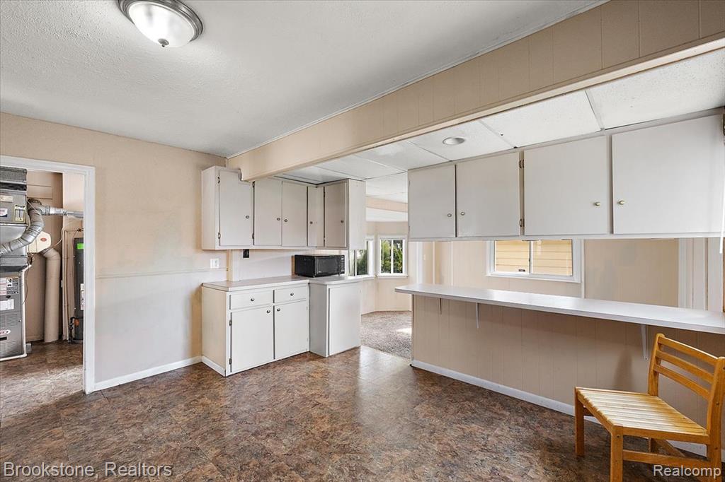 7528 Anna Avenue, Warren, MI 48092 — Photo 9