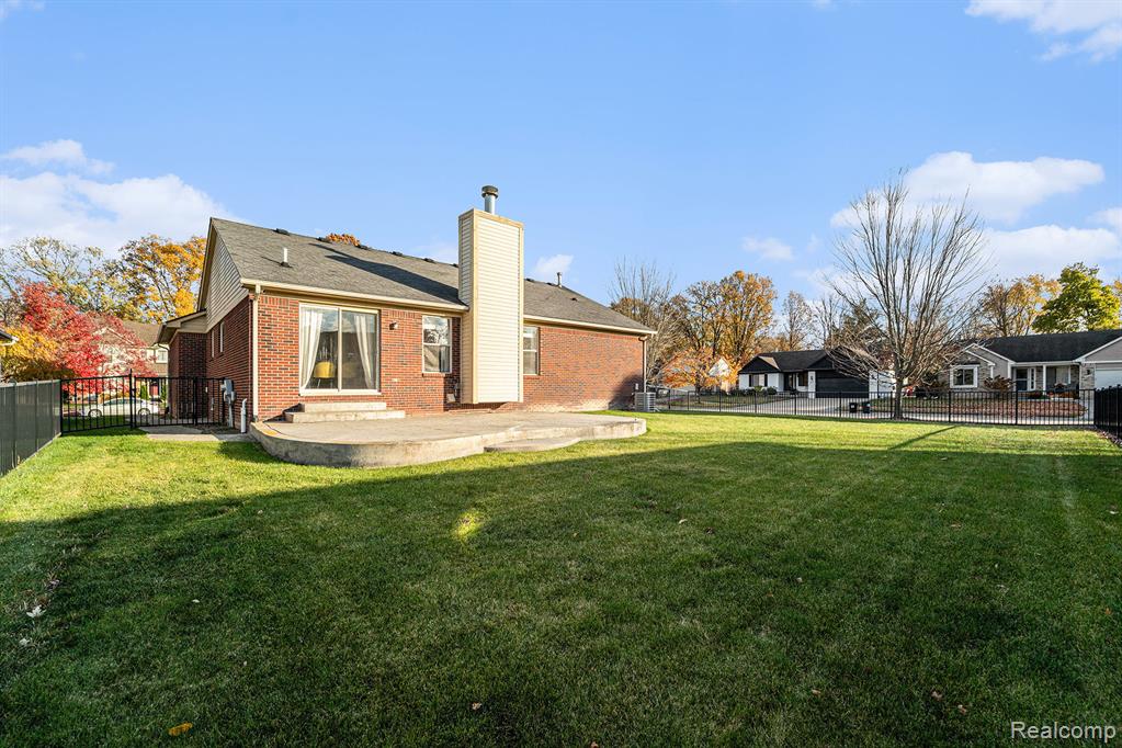 42415 Colorado Drive, Clinton Twp, MI 48036 — Photo 31