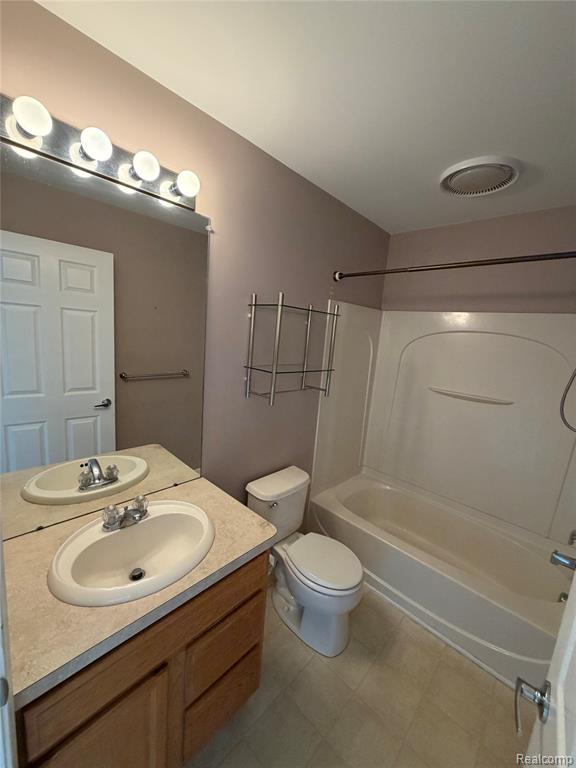 44745 ELLERY Lane, Novi, MI — Photo 14