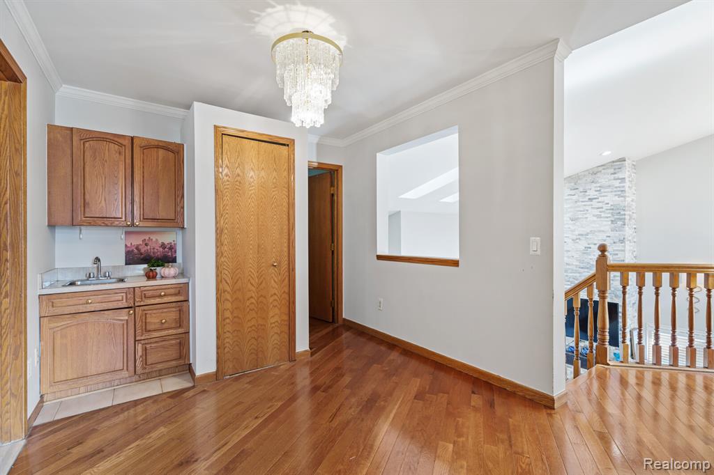 8750 E Pearson, Shelby Twp, MI 48316 — Photo 28