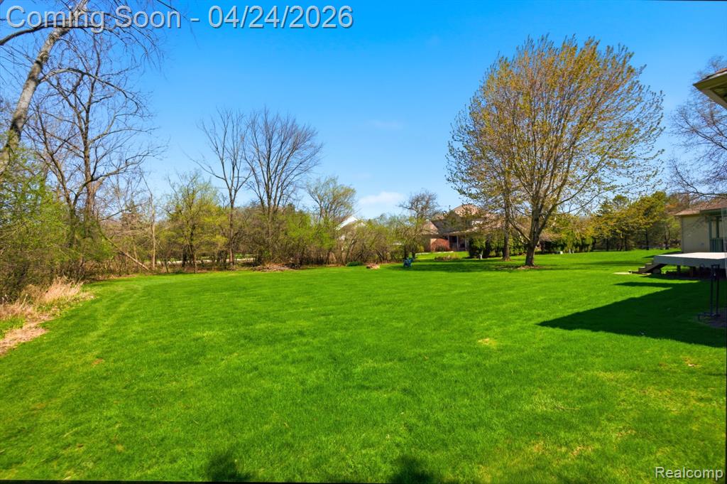 8488 Annette Avenue, Grosse Ile, MI 48138 — Photo 59