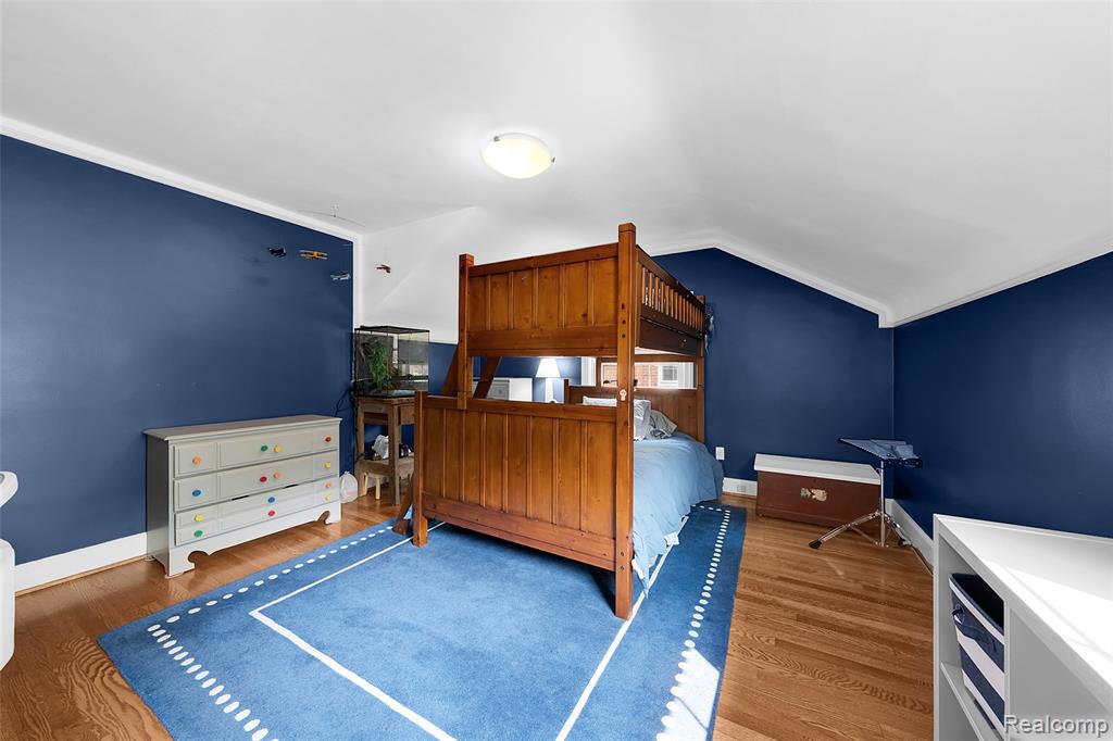828 Westchester Road, Grosse Pointe Park, MI 48230 — Photo 32