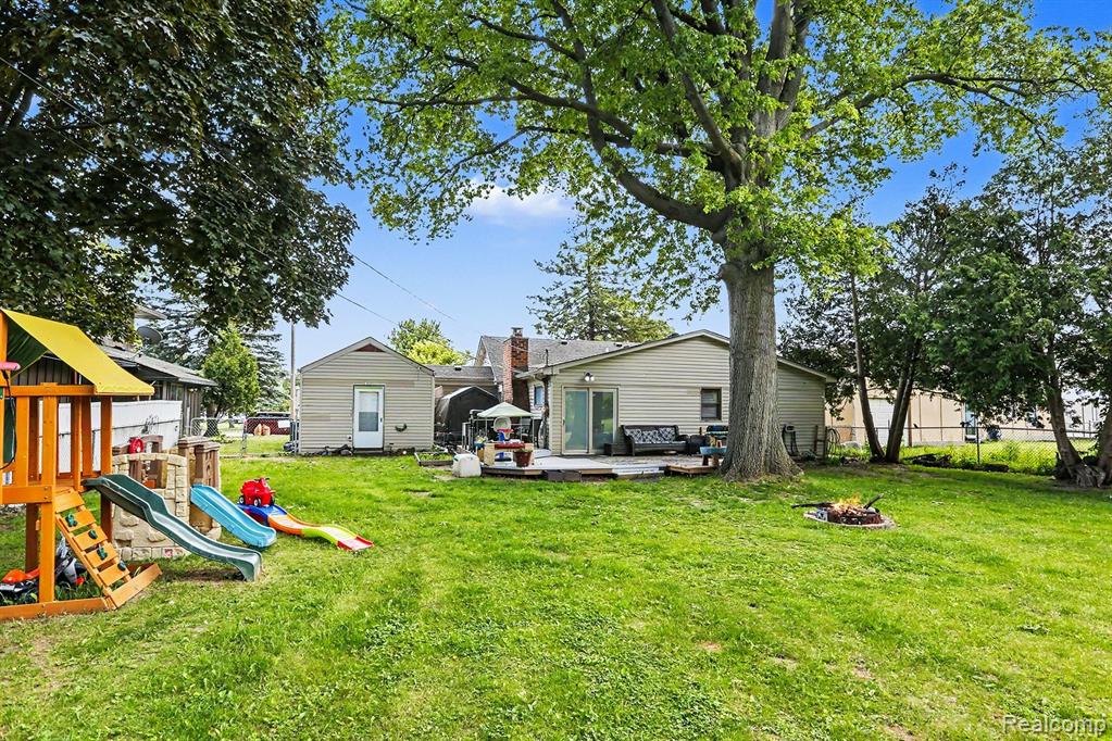 30212 Beechwood Street, Garden City, MI — Photo 25