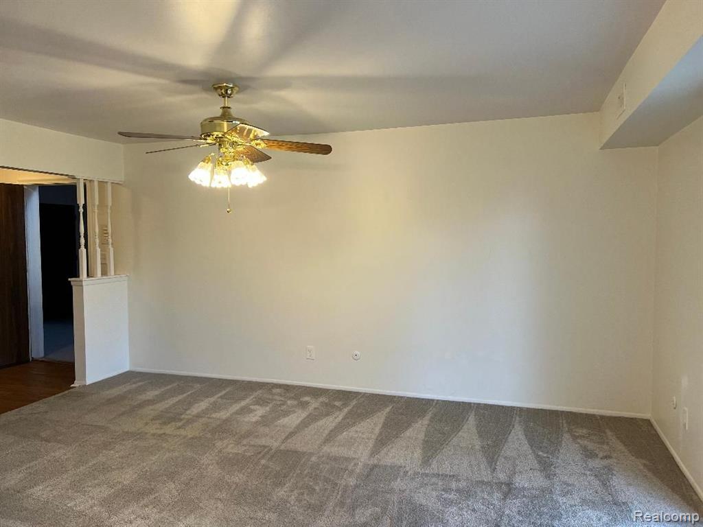 1730 HARRISON Avenue, B3, Trenton, MI 48183 — Photo 11