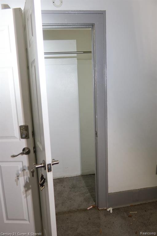 256 W Montana Street, Detroit, MI 48203 — Photo 13