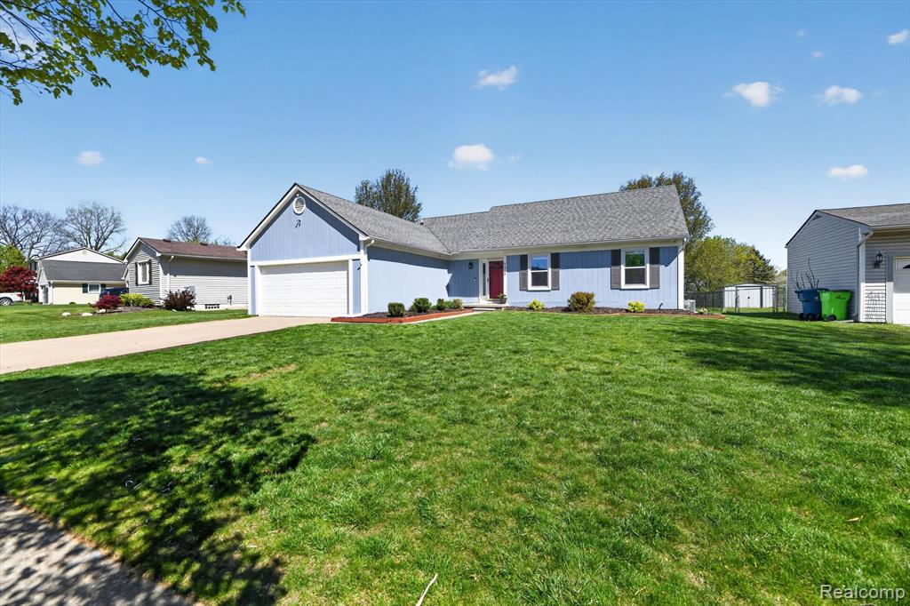 61350 Creekview Drive, South Lyon, MI 48178 — Photo 7