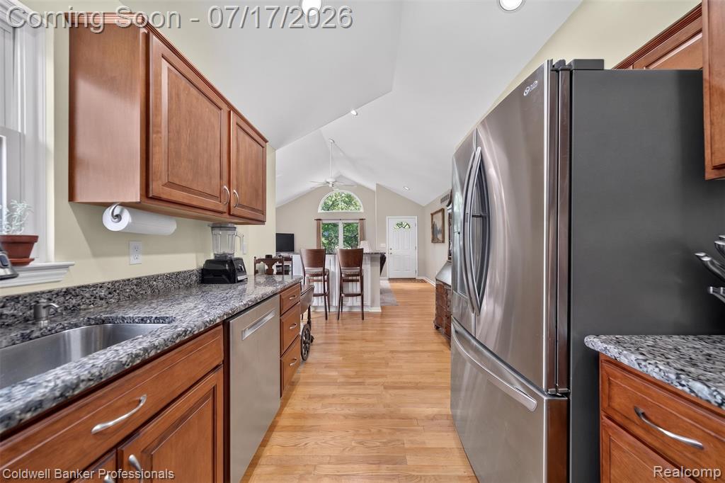 26606 Hales Street, Madison Heights, MI 48071 — Photo 8