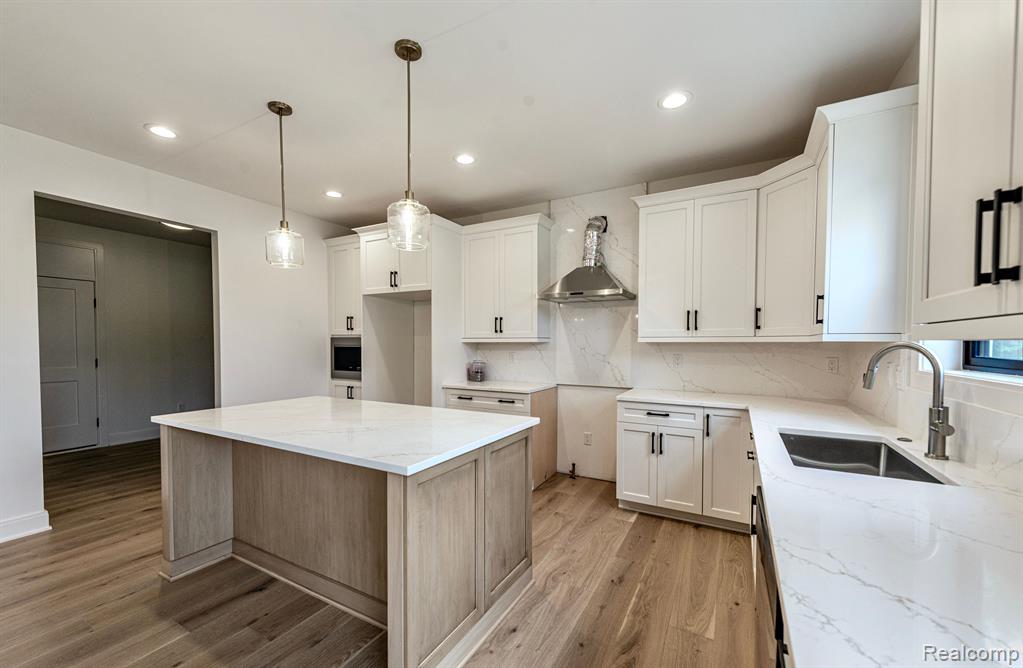 4107 Devon, Royal Oak, MI 48073 — Photo 5