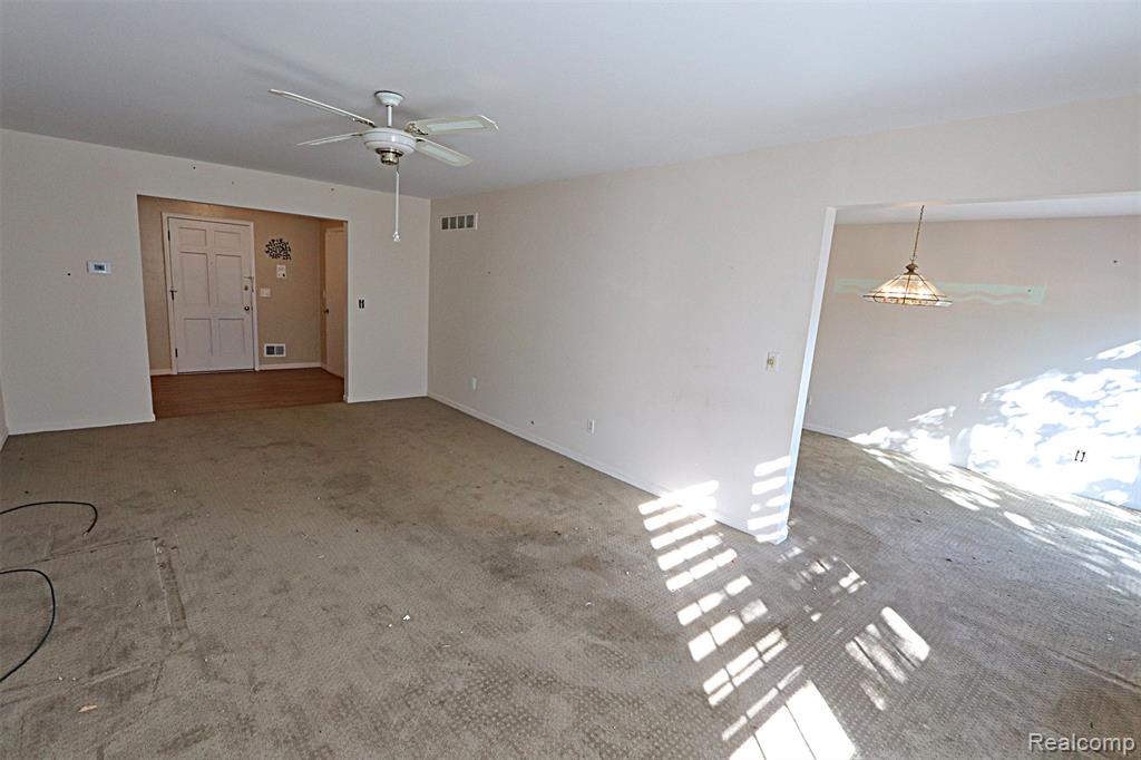 27654 E Echo Valley E Street, 232, Farmington Hills, MI 48334 — Photo 20