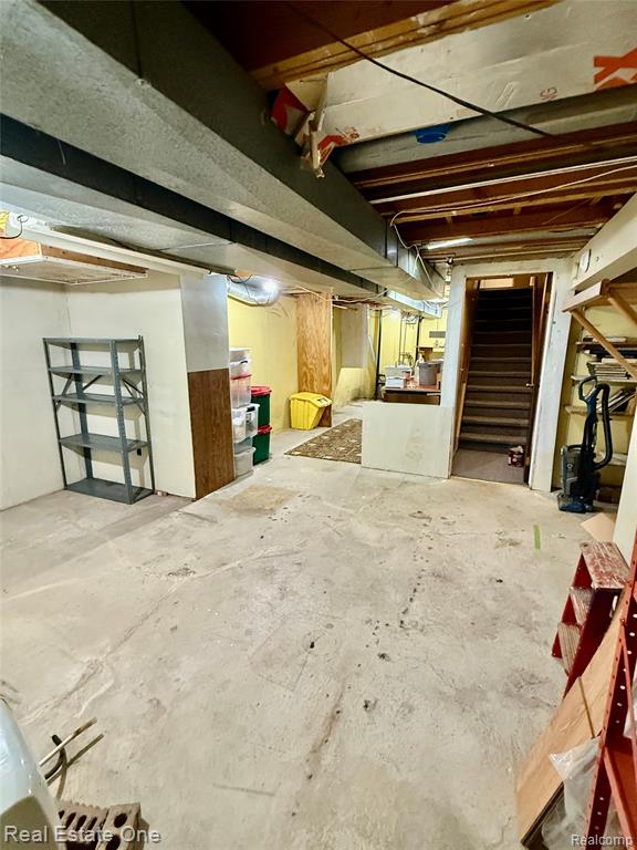 42075 GLORIA Drive, Canton, MI 48187 — Photo 39