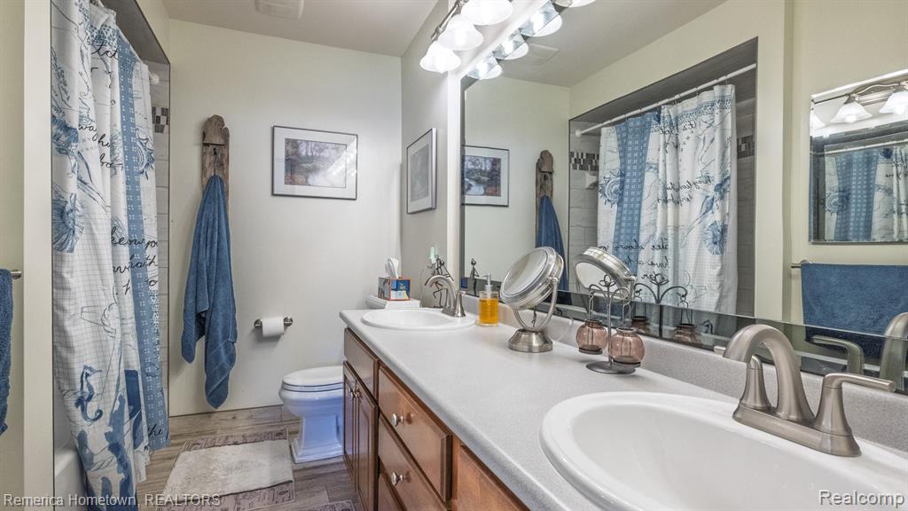 4360 SQUIRREL Road, Bloomfield Hills, MI 48304 — Photo 23