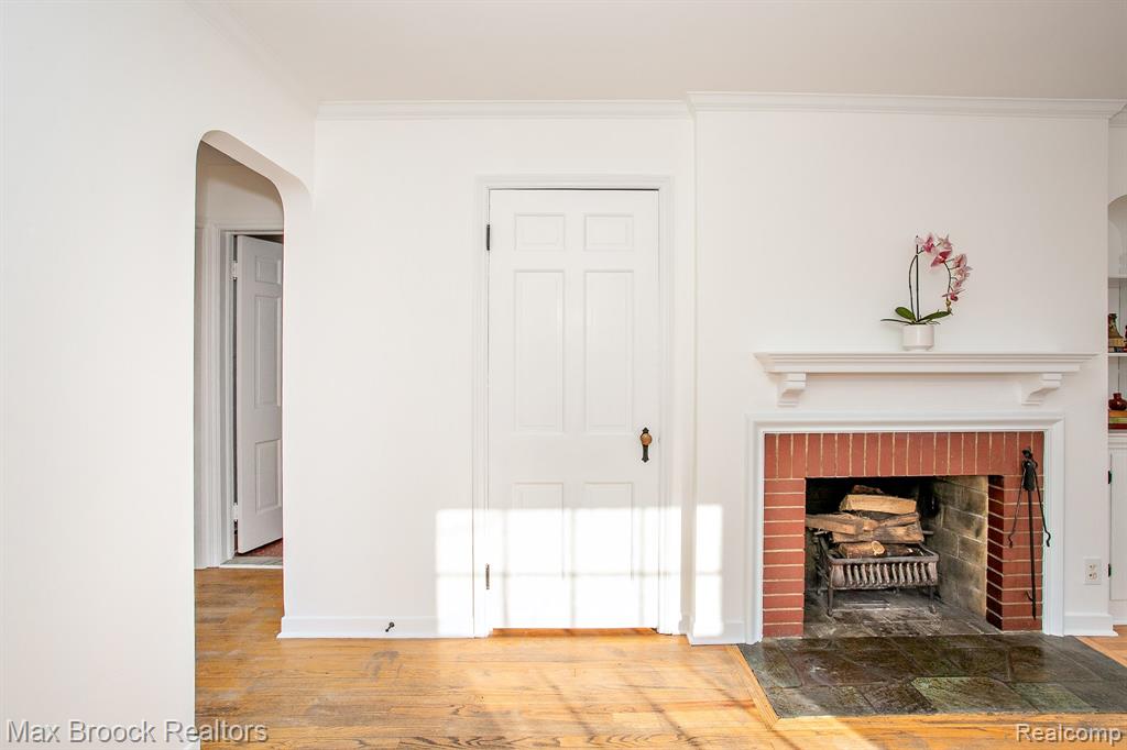 10034 Lasalle Boulevard, Huntington Woods, MI — Photo 19
