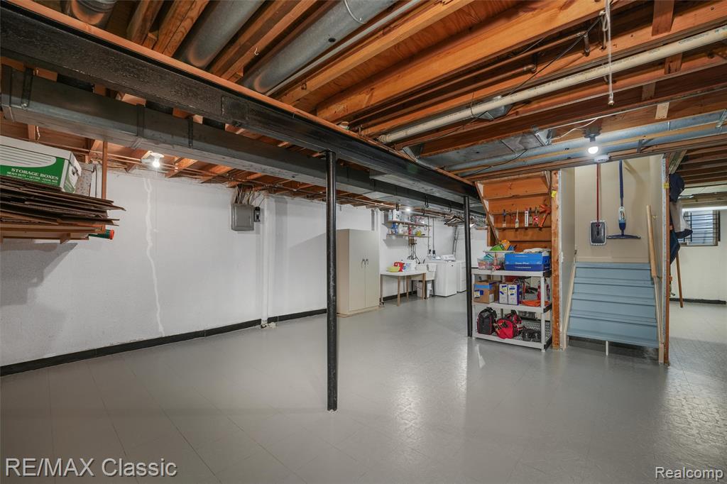 20903 W Glen Haven Circle, Novi, MI 48167 — Photo 29