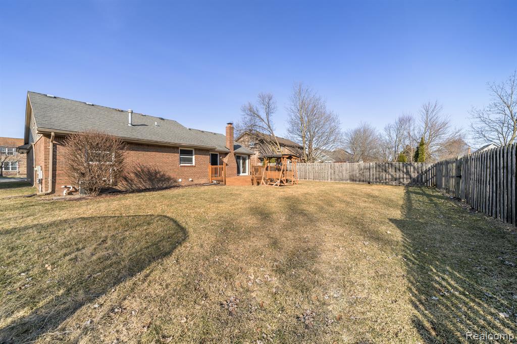 46457 SWANMERE Drive, Canton, MI 48187 — Photo 45