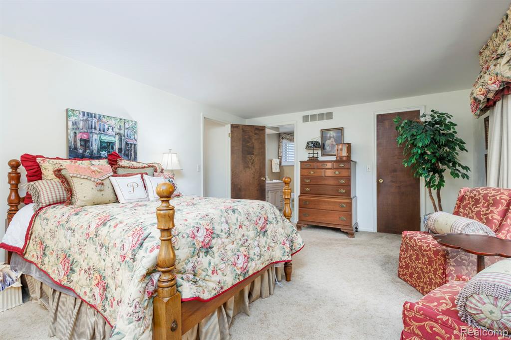830 Croydon Road, Rochester Hills, MI 48309 — Photo 31