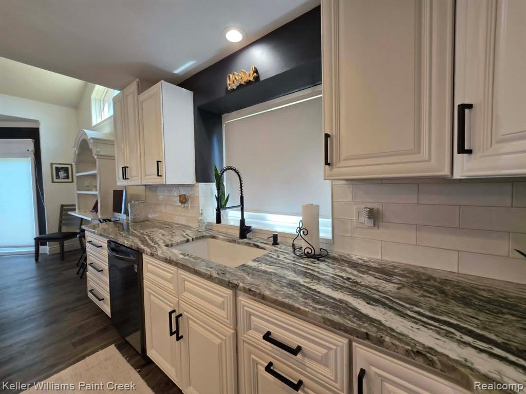 54390 Ashley Lauren Drive, Macomb, MI 48042 — Photo 13