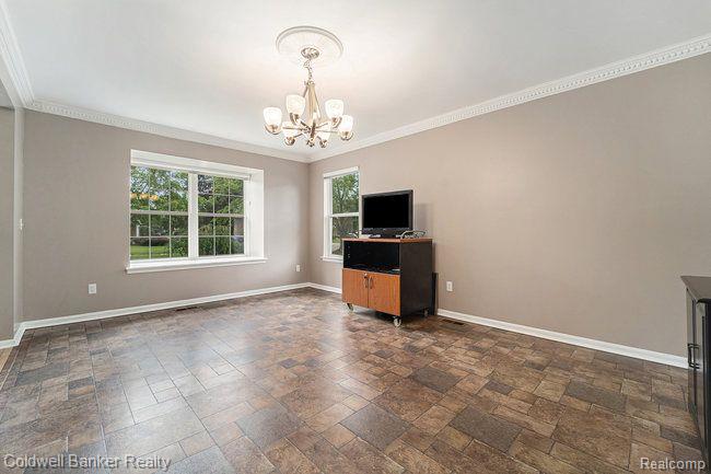 1677 NORTON CREEK Court, Wixom, MI 48393 — Photo 5