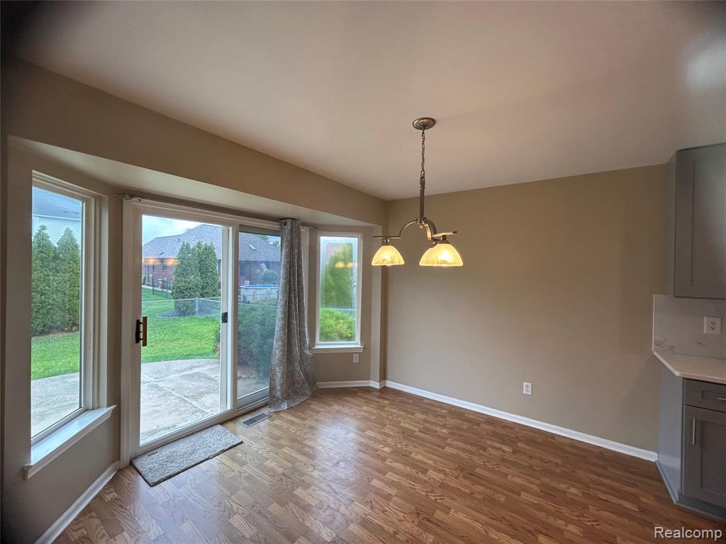 46129 Creekside Boulevard, Macomb, MI 48044 — Photo 9